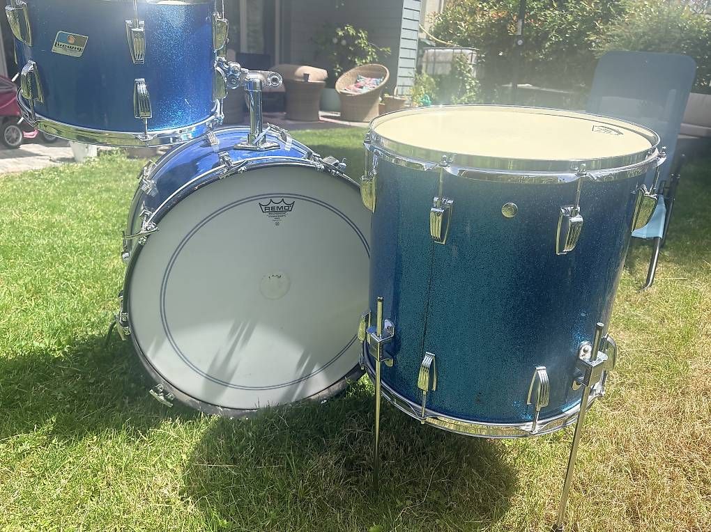 Ludwig Strumenti musicali: Ludwig Classic Maple Shell Vintage Blue sparkle Kit – Usato da Eich venduto da Vauclair 4