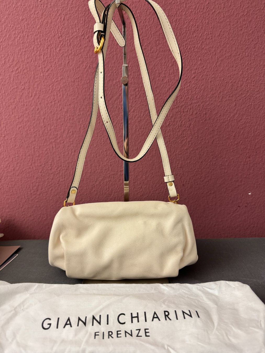 Gianni Chiarini Borse da donna: Gianni Chiarini Hand-/Umhängetasche – Usato da Muttenz venduto da einfach-schoen