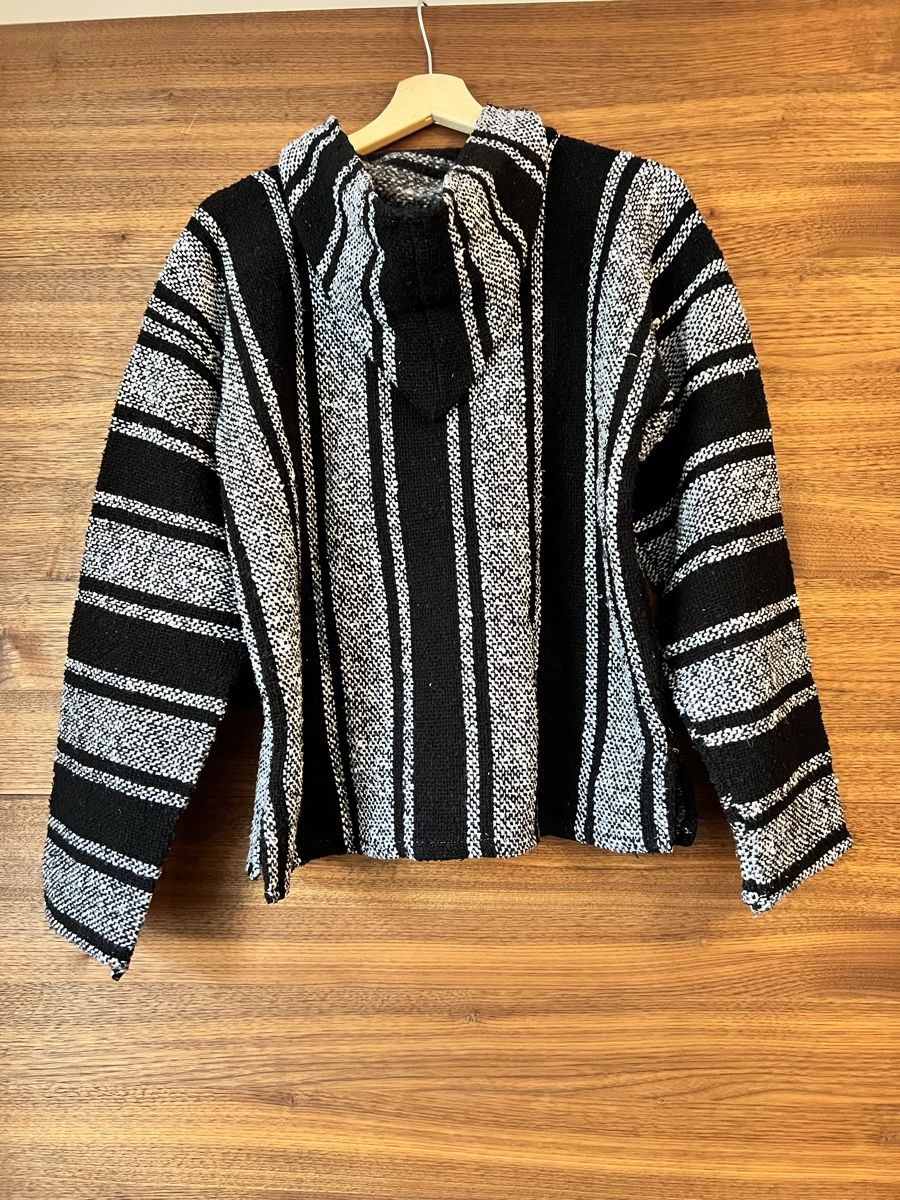 Maglioni & Felpe: Pullover/Hoodie Schwarz/Weiss – Usato da Zürich venduto da len_2rmp 1