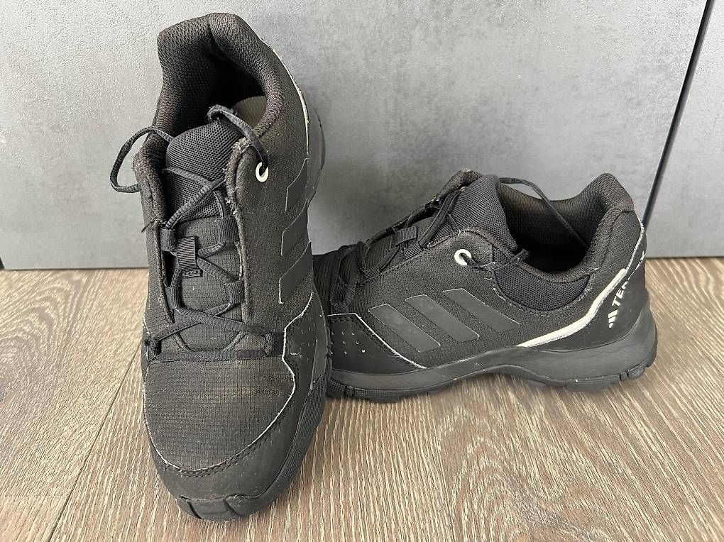 Adidas Scarpe da uomo: Adidas Terrex Hiking Schuhe Gr.36 – Usato da Buchs SG venduto da dr750