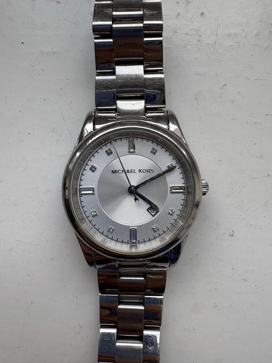 Michael Kors Orologi: Michael Kors Silberuhr – Usato da Zürich venduto da Rpapad
