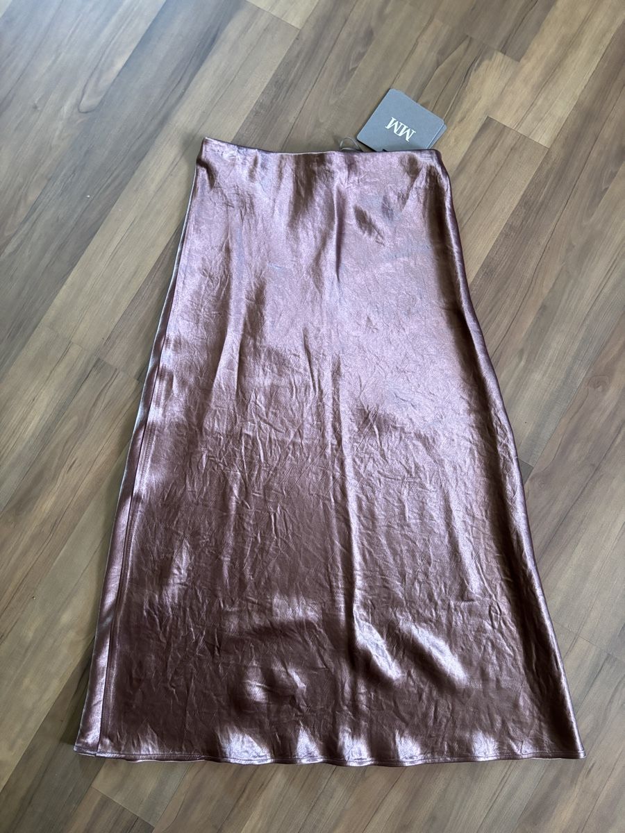 Max Mara Gonne: Max Mara Rock neu mit Etikett FR 36 – Nuovo (secondo la descrizione) da Düdingen venduto da BluePalm 1