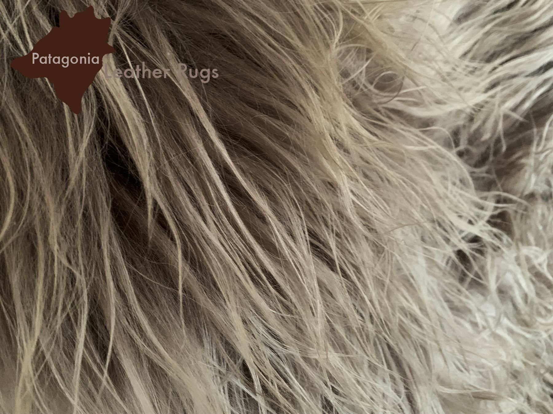 Tappeti: Island lammfell Teppich Taupe – Nuovo e nell'imballaggio originale da Arbedo venduto da patagonialeatherrugs 4