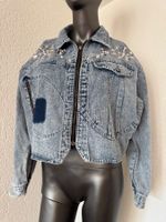 Ausgefallene Jeansjacke Damen mit Perlenstickerei Handmade M