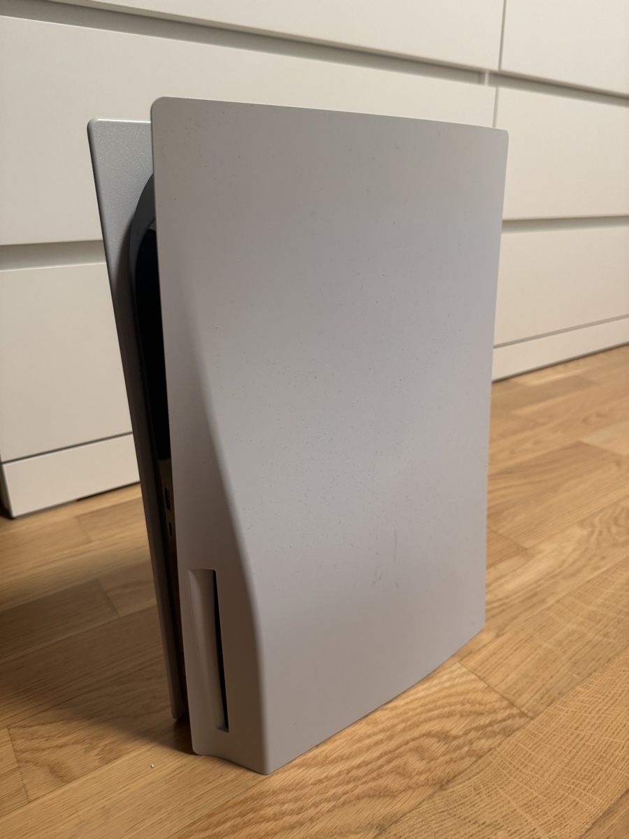 Sony Konsolen: Sony PS5 – Gebraucht aus Luzern von dav_n2sh