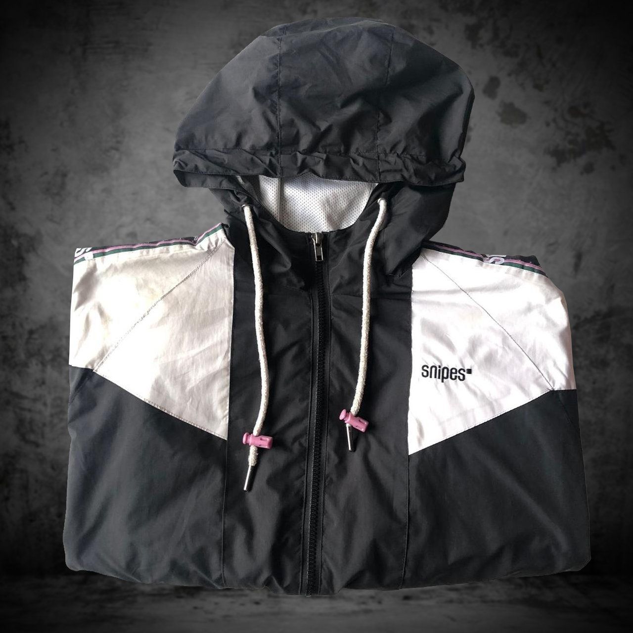 Snipes Vestes: Jacket Snipes Black Women XS – D'occasion à Genève par ang_7j7j 2