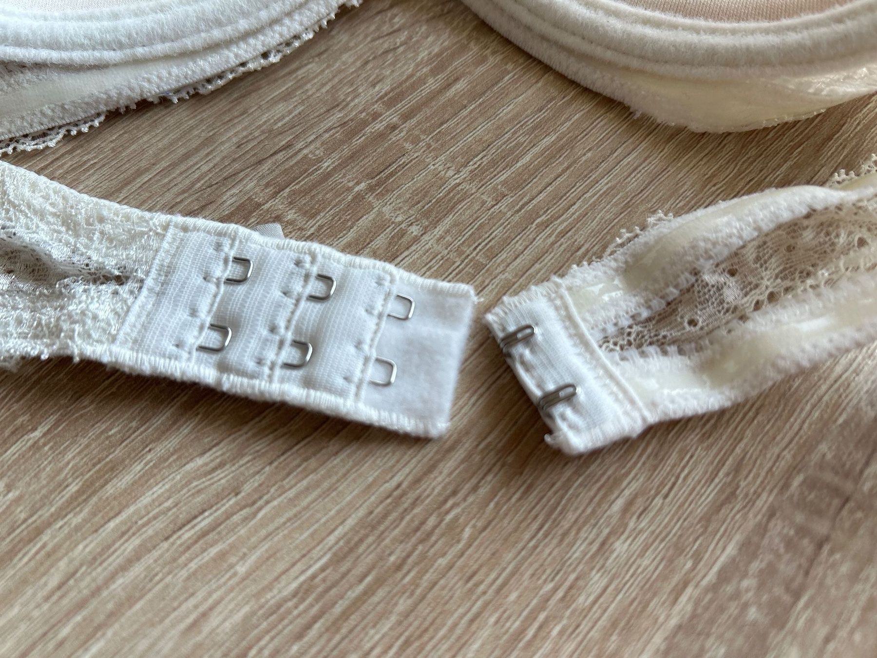 Triumph Altra biancheria intima: BH mit Bügel creme von Triumph – Usato da Brunnen venduto da Nala2929 6