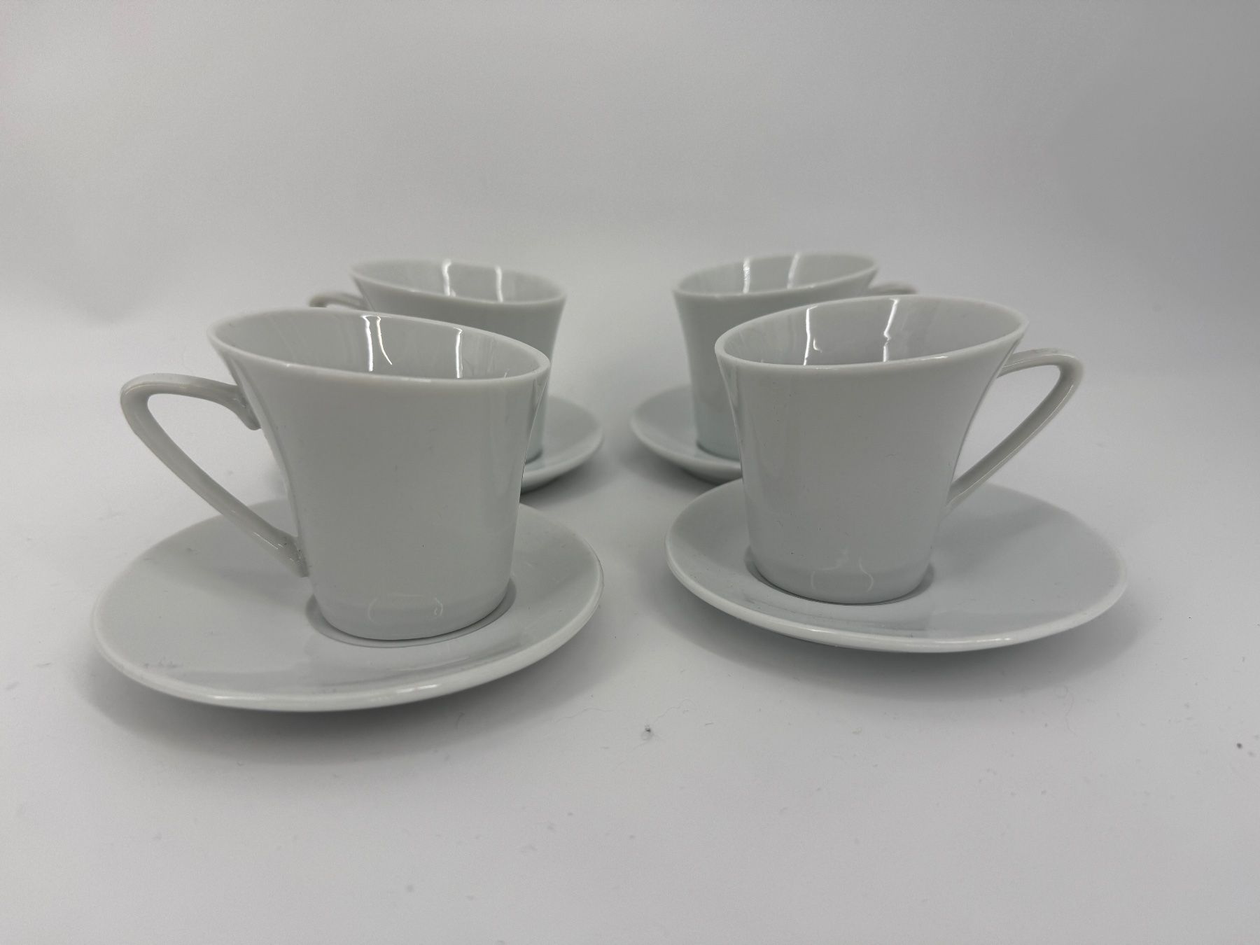 Tazze: 4 Espressotassen/ Tassen mit Unterteller – Usato da Auenstein venduto da moin.