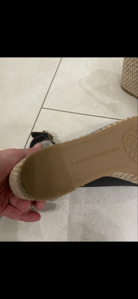 Tommy Hilfiger Scarpe da donna: Tommy Hilfiger Sandalen – Nuovo e nell'imballaggio originale da Rothrist venduto da ilodj 1