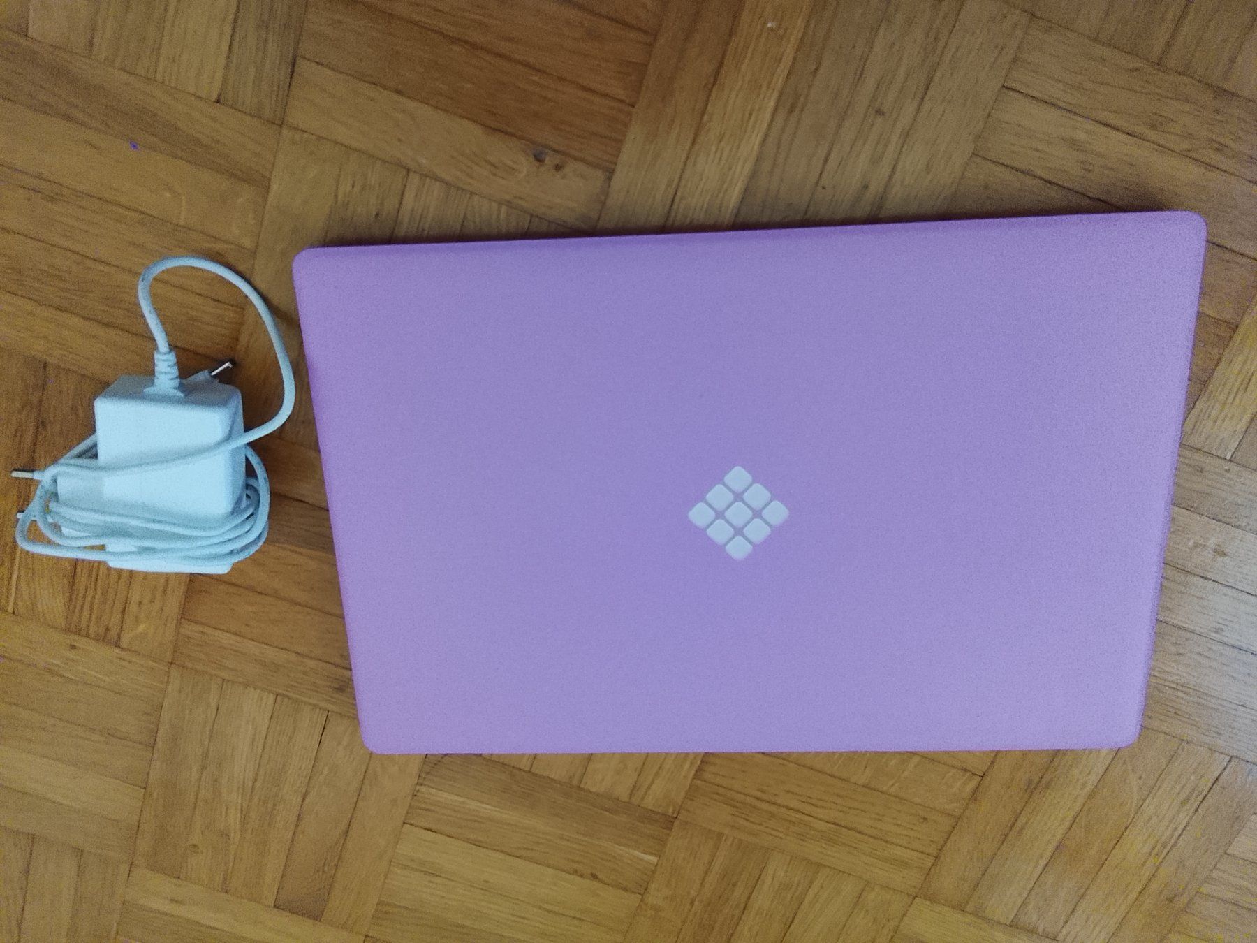 Polaroid Notebook: Polaroid PC Pink – Usato da Dietikon venduto da iam_yc7c 2