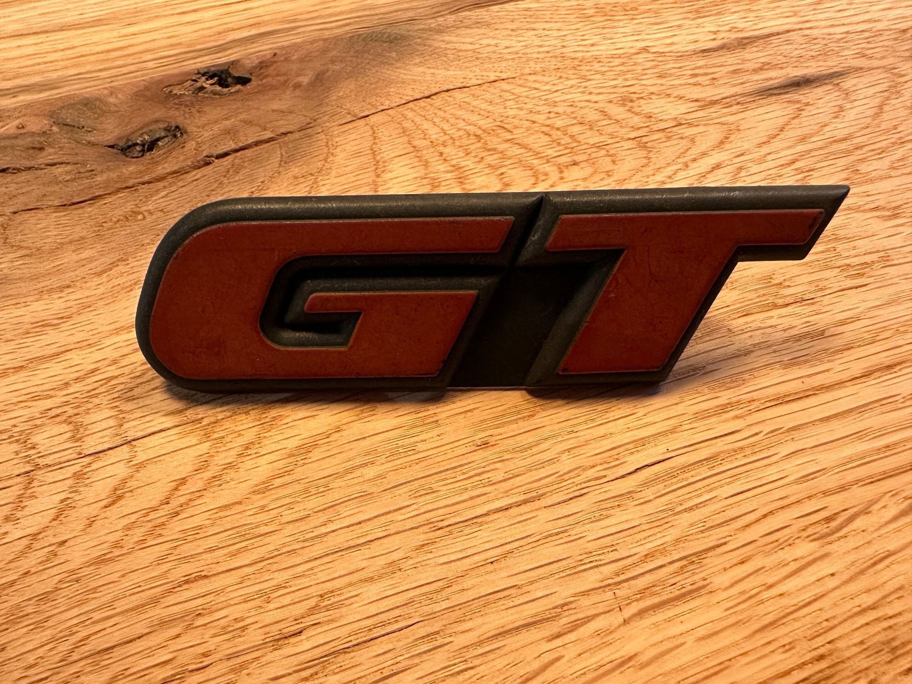 VW Tutti pezzi di ricambio auto: VW Golf GT Emblem – Nuovo (secondo la descrizione) da Alpnachstad venduto da Rucksack10