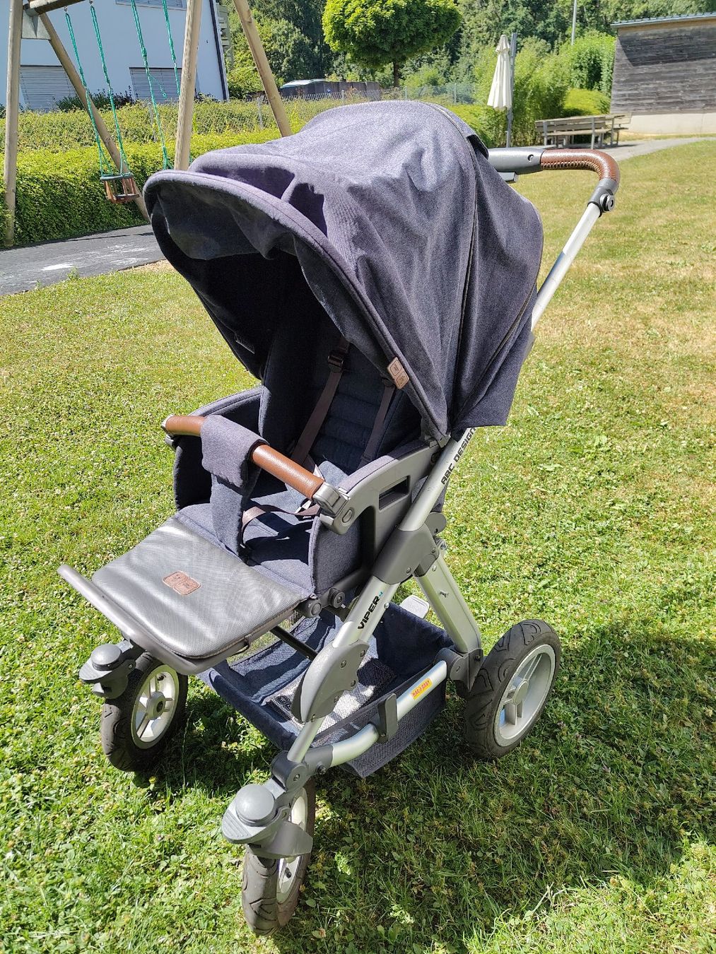 ABC Design Kinderwagen: Kinderwagen ABC Design Viper 4 – Gebraucht aus Starrkirch-Wil von LockerFlockig