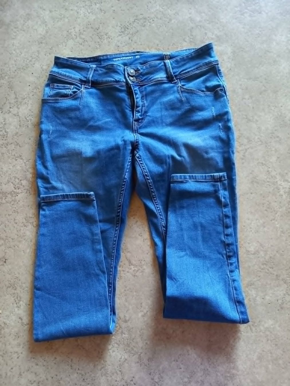 Jeans: Jeans Damen 2 Stck. blau Gr 42 – Usato da Möhlin venduto da Simba4871 3
