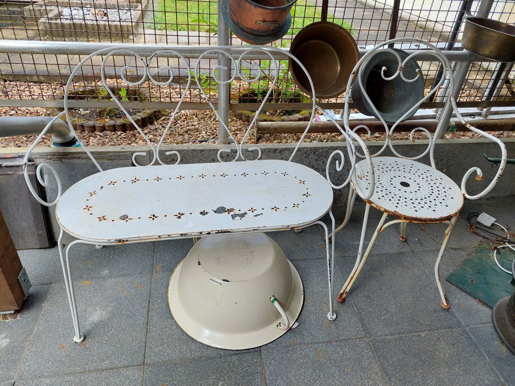 Panchine: Vintage Gartenbank+ Gartenstuhl – Usato da Siblingen venduto da rantiques