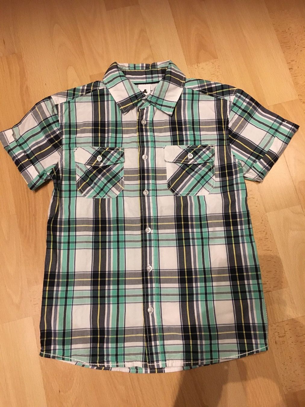 Camicie, T-shirt & Polo: Hemd Gr. 134 NEU!! – Nuovo e nell'imballaggio originale da Uetendorf venduto da Gar_9pvy