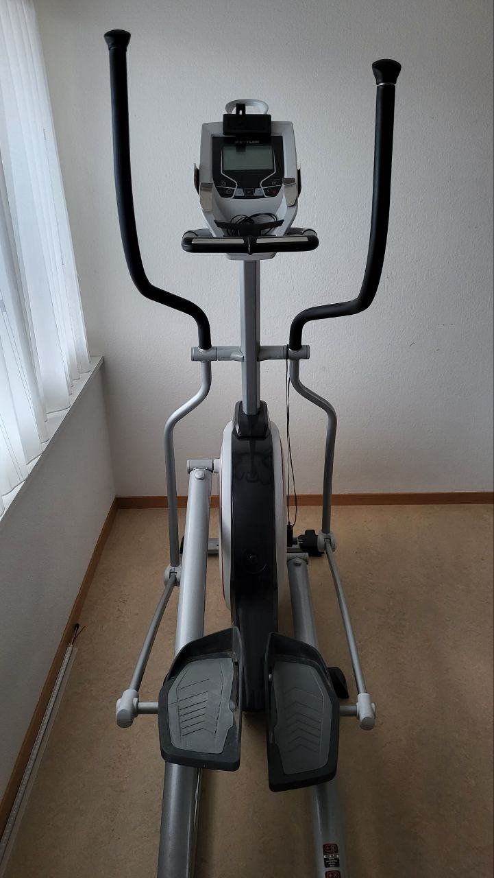 Kettler Vélos d'appartement: Crosstrainer Kettler Elyx 3 – D'occasion à Effretikon par unidesigner 1