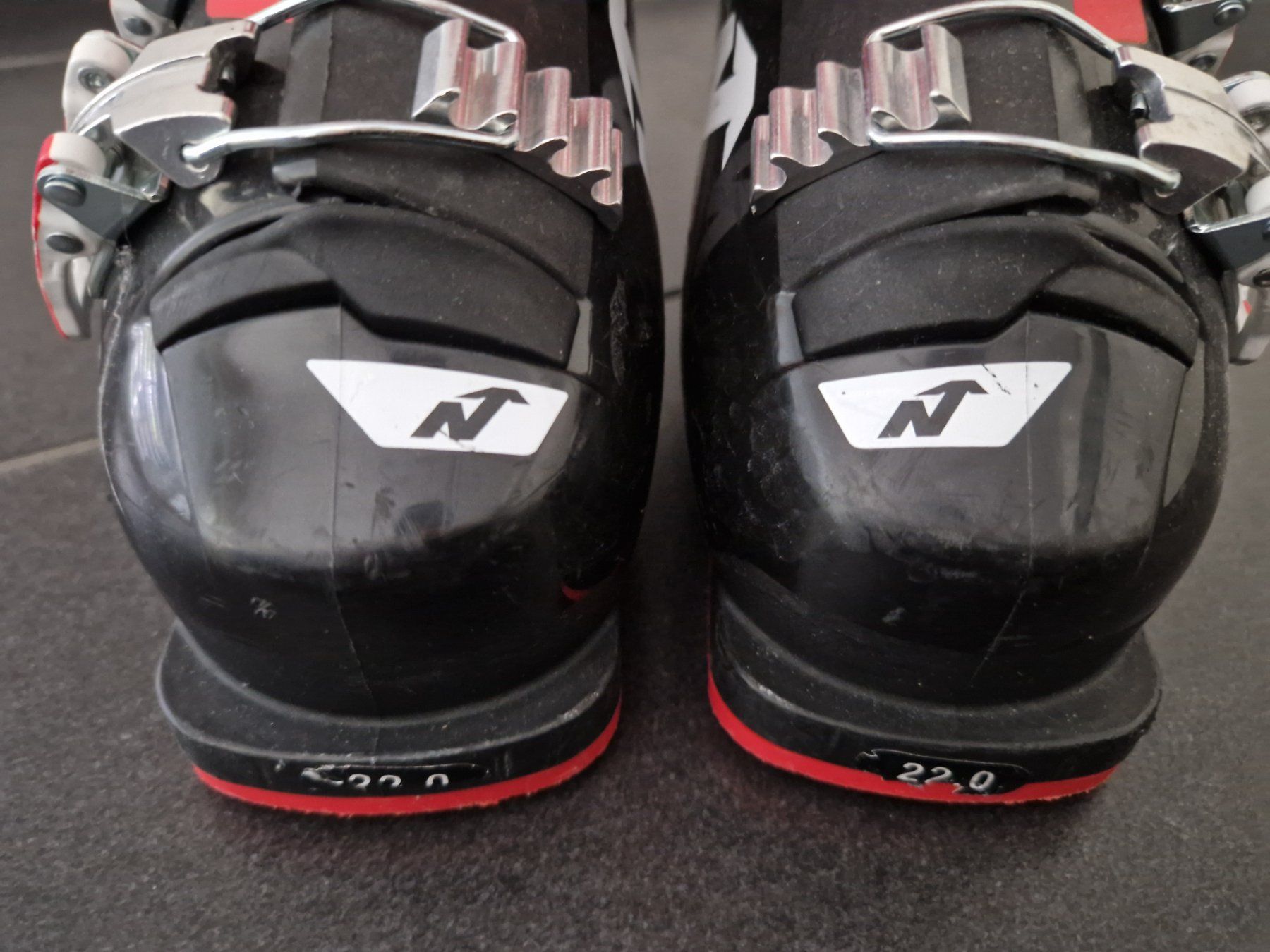 Schuhe für Jungen: Skischuhe Kinder – Gebraucht aus Diessenhofen von Lisa2003 2