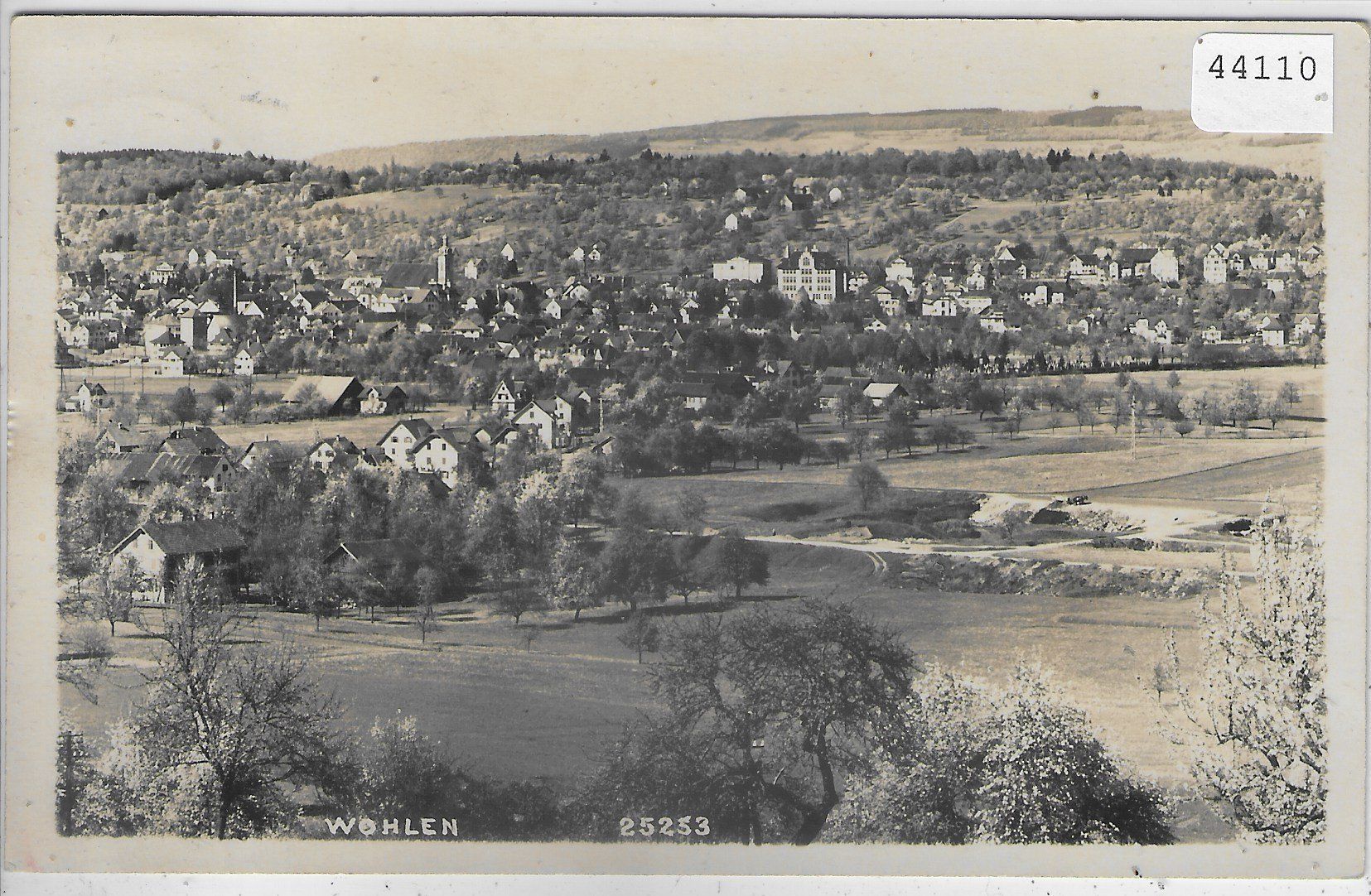 Cartoline postali: Wohlen AG - Generalansicht im Frühling – Usato da Ettingen venduto da Kartenplanet