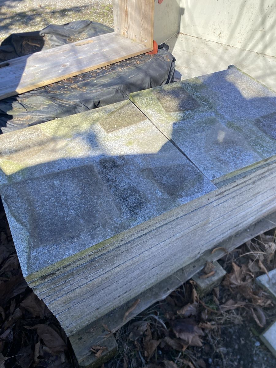 Rivestimenti per pavimenti: Bodenplatten Naturstein – Usato da Immensee venduto da jayni 4