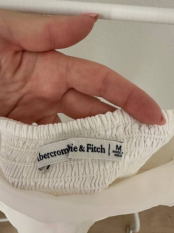 Abercrombie Camicette: Abercrombie & Fitch Bluse Gr. M – Usato da St. Gallen venduto da raphaela_99 2