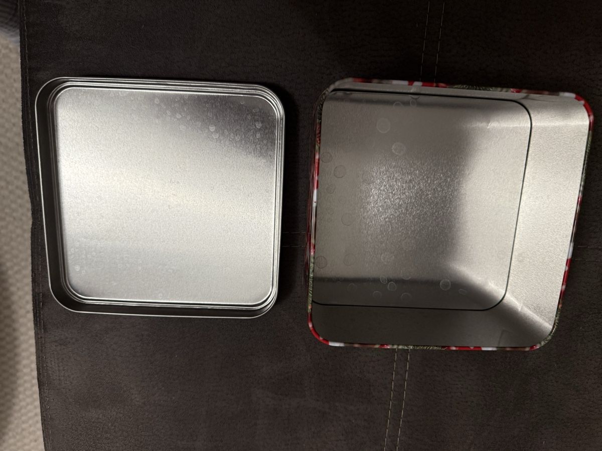 Sonstiges Geschirr: Weihnachtliche Keksbox – Gebraucht aus Mörschwil von Seegurke18 1