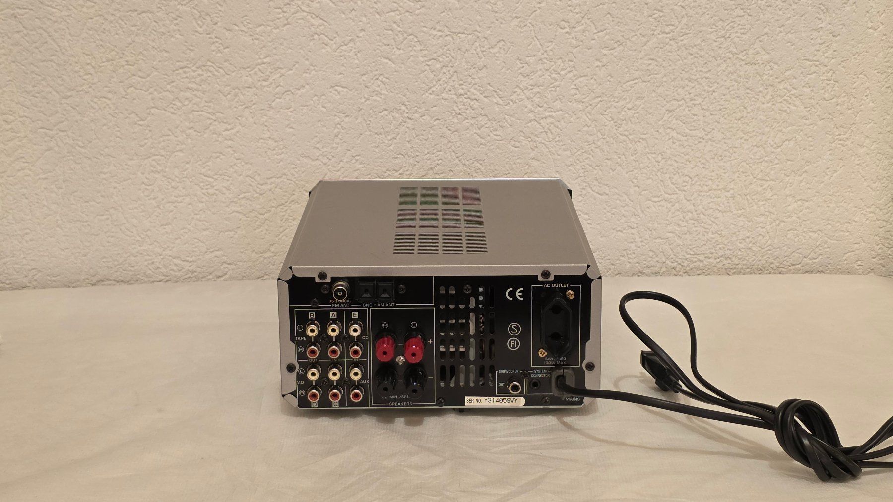 Yamaha Récepteurs: YAMAHA RX100 Receiver – D'occasion à Arlesheim par ars_musica 4