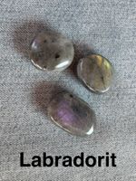 3  exclusive leuchtende Labradorit Steine    rundum poliert!