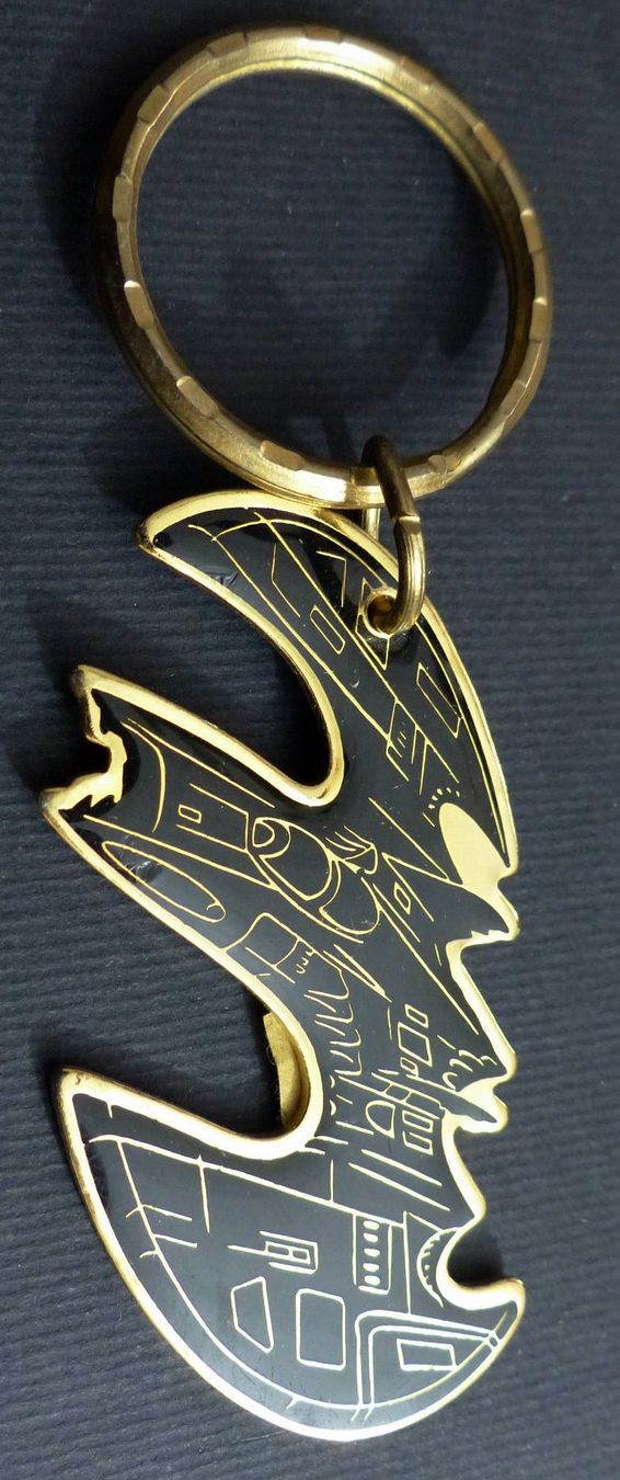 Portachiavi: BATMAN BATWING RARE METAL KEY CHAIN DC COMICS 1989 – Nuovo (secondo la descrizione) da Lugano venduto da YouWantUS 2