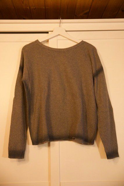 Nile Maglioni & Felpe: Pullover Nile, Gr. S, schönes Rückendetail, 100% Baumwolle – Usato da Titterten venduto da fra_v27g