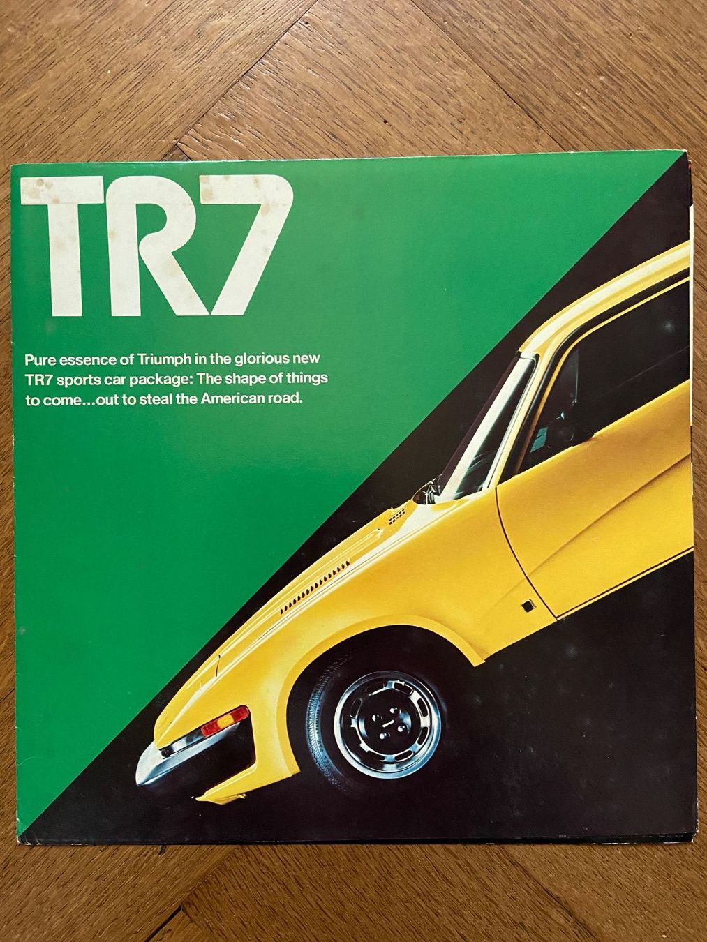 Triumph Dokumente: TRIUMPH TR7 1975 Grossformat-Prospekt Markt USA englisch – Gebraucht aus Langenthal von Andreasdavidk