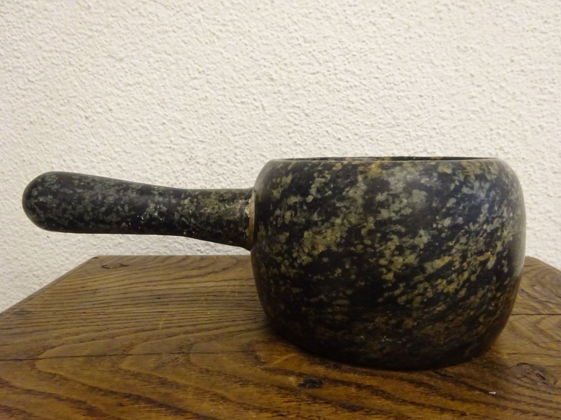 Schalen: Antiker Behälter Jade / China Japan – Gebraucht aus Esslingen von eintagammeer 1
