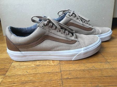 Baskets VANS Old Skool neuves T39