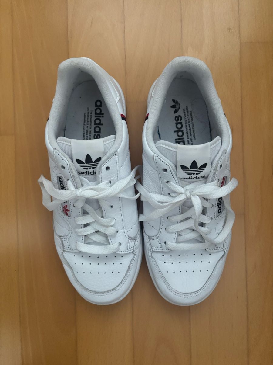 Adidas Damenschuhe: Adidas Schuhe Gr. 39.5 – Neu (gemäss Beschreibung) aus Oberrüti von chi_68h7