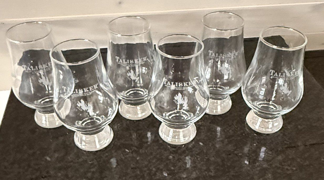 Bicchieri: 6 Talisker Whisky Gläser mit Logo – Usato da Lommis venduto da manmarmi 2