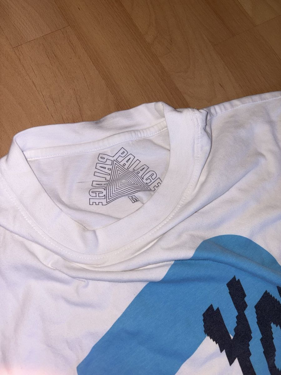 T-shirt: Palace T-Shirt – Usato da Frick venduto da tk8_p9xy 2