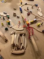 BRIO World Holzeisenbahn XXL | elektrische Lok | Weichen | B