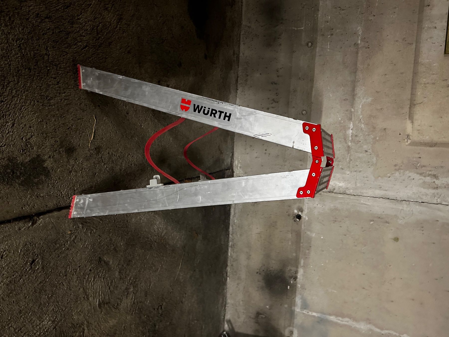 Würth Scale: WÜRTH Alu-Stehleiter – Usato da Neuenhof venduto da 97p_bss2 2