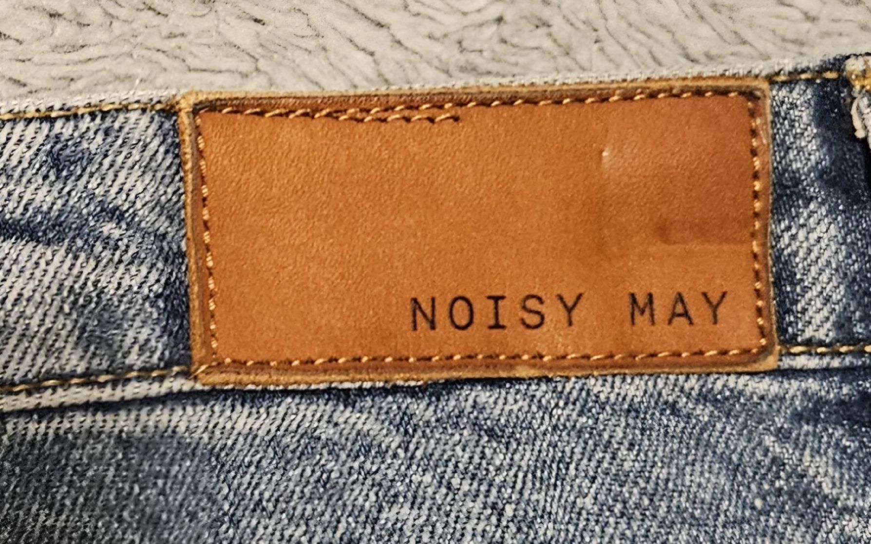 Jeans: Jeans Noisy May 36 Slim – Usato da Nyon venduto da tal_777n 3