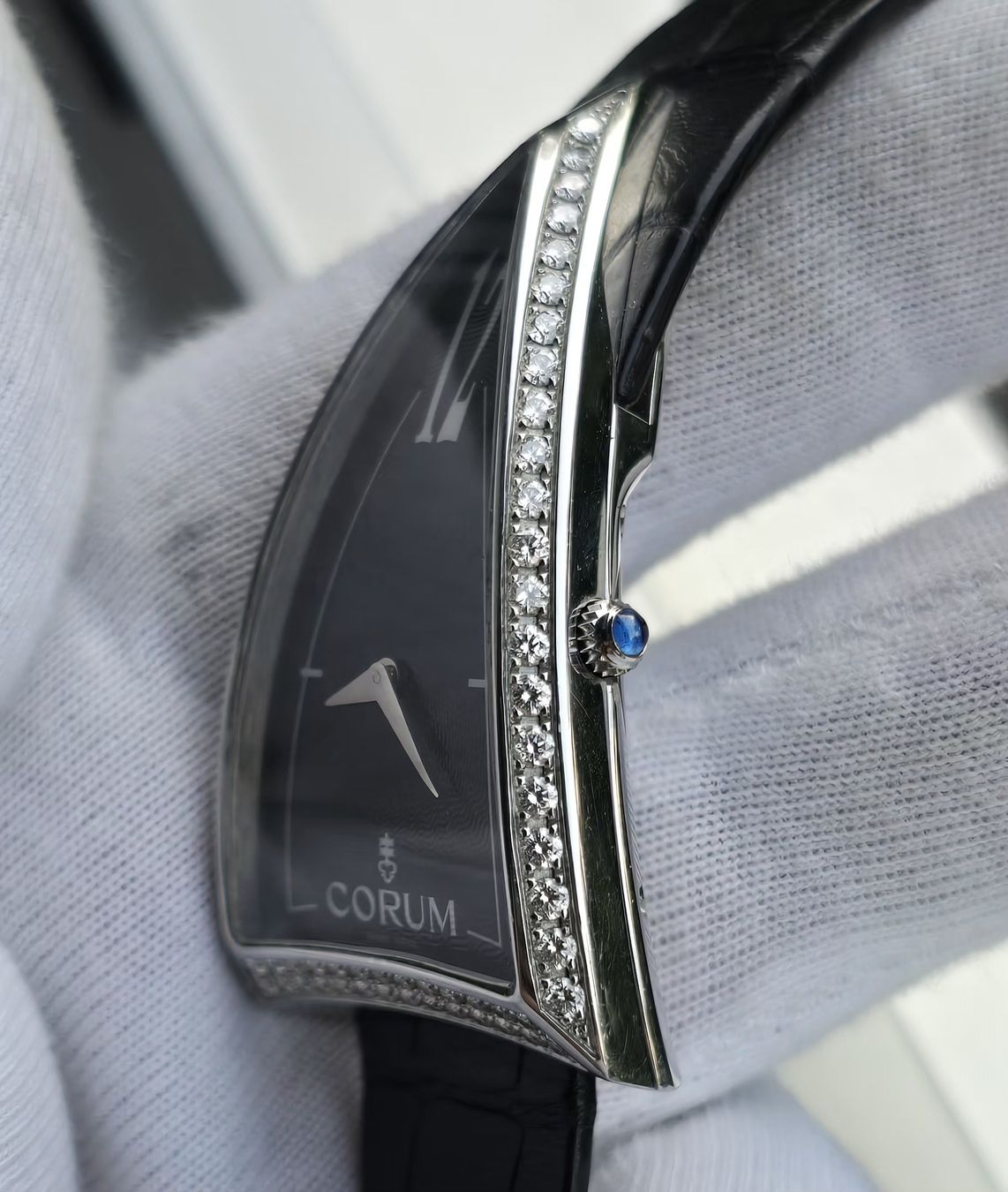 Corum Orologi: Montre Corum rocket 69 diamants ! – Usato da Grand-Lancy venduto da Montre-Swiss 3