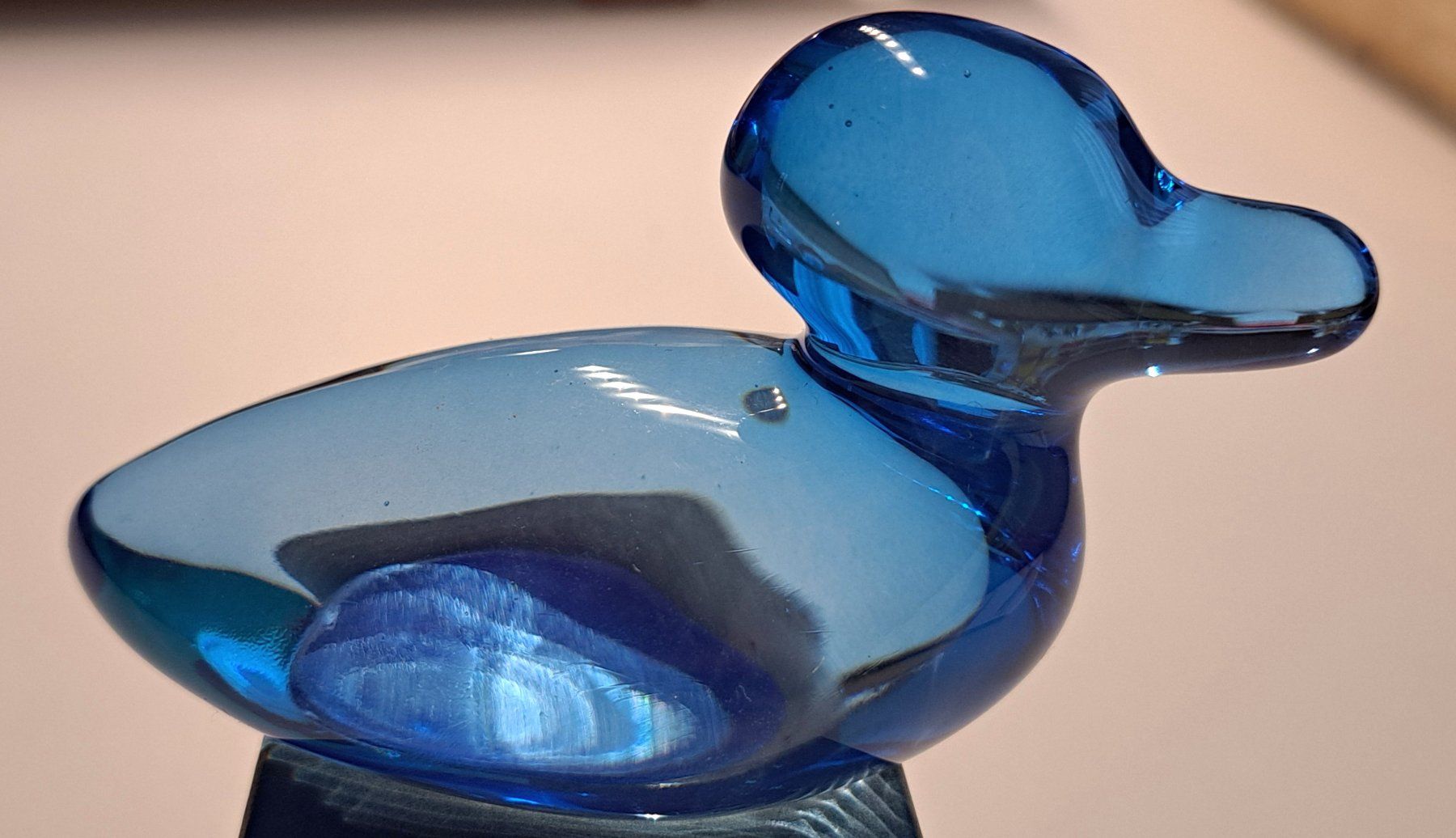 Statuette: Wunderschöne, LEONARDO Deko Ente aus blauem Glas – Usato da Oetwil am See venduto da Storck 2