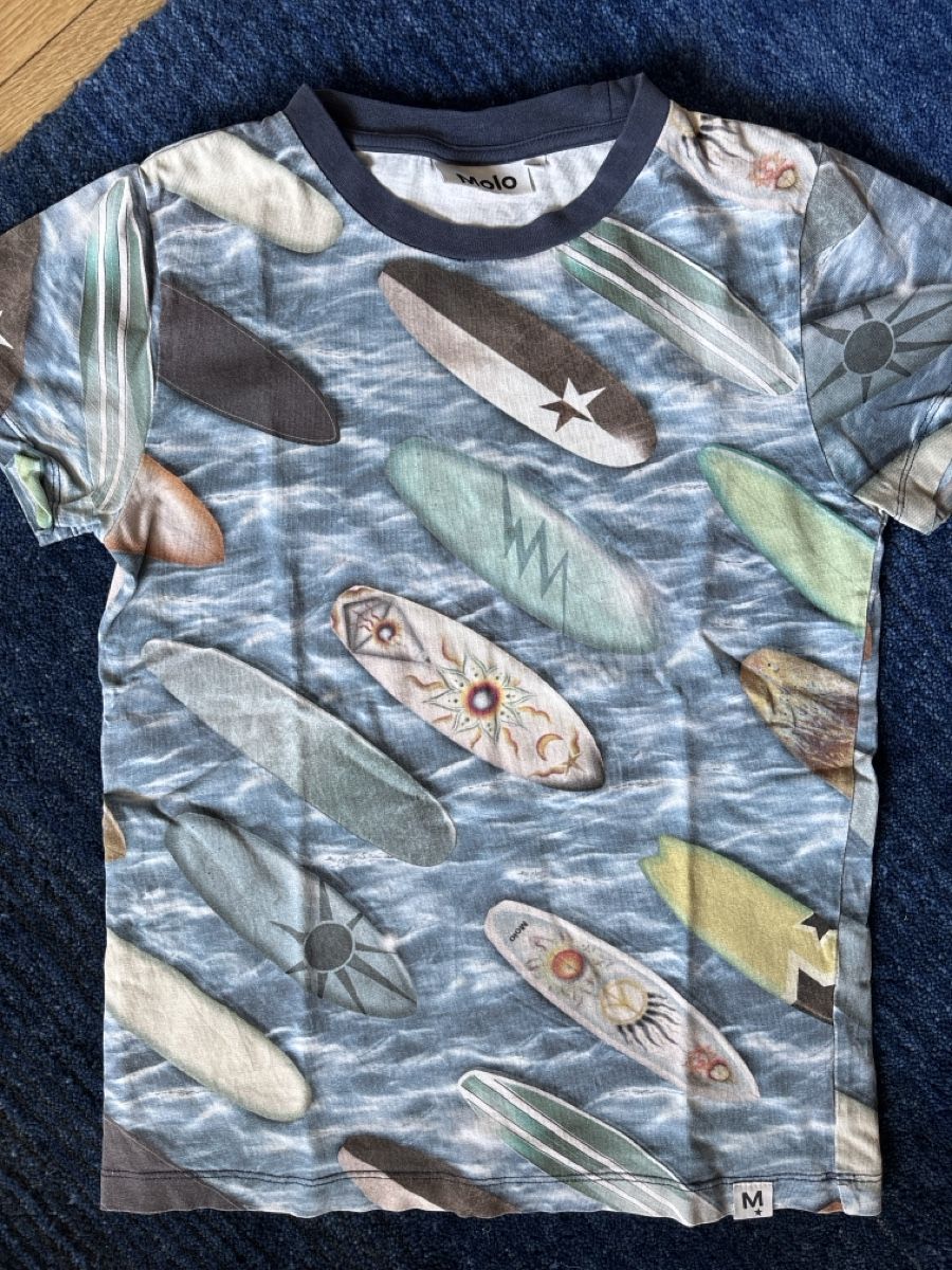 Molo Hemden, T-Shirts & Polos: Molo Tshirt Gr 140 – Gebraucht aus Liebefeld von nurseli