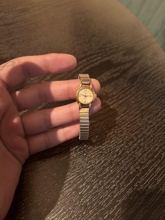 Damen Uhr Baume Mercier vergoldet (Gebraucht) in Steffisburg für