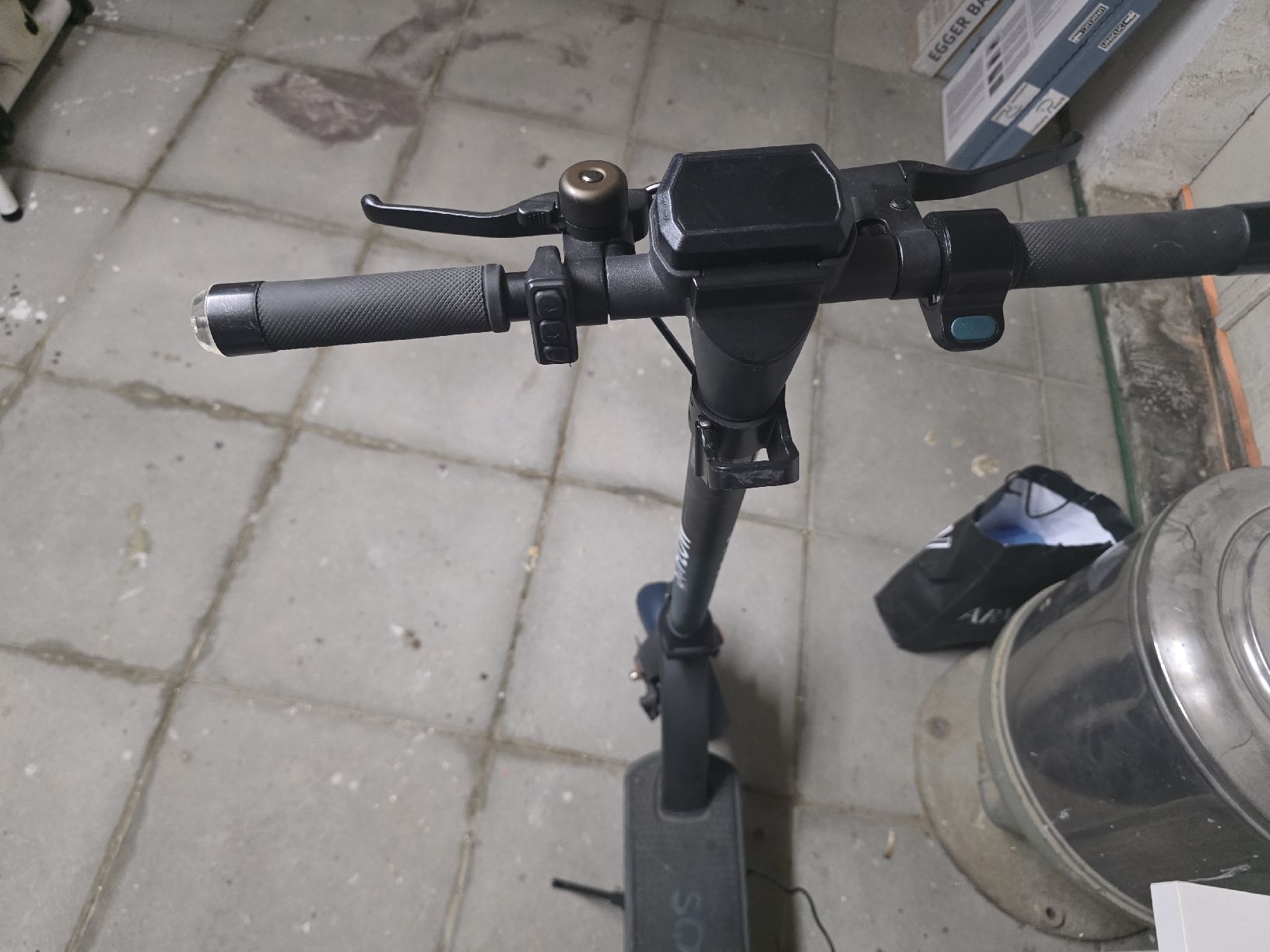 Scooters: SoFlow SO4 Elektro-Scooter defekt ab 1 CHF – Défectueux à Thal par Jones9424 1