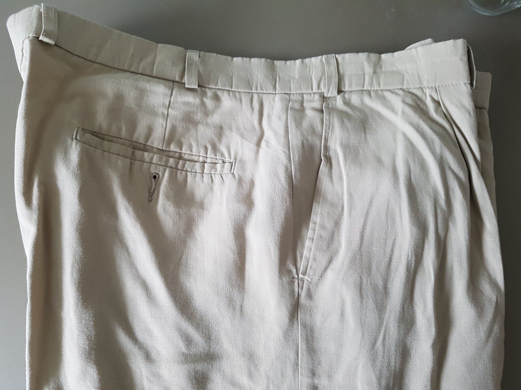 C&A Pantaloni: Letzte Gelegenheit / leichte Sommerhose Gr. 56 beige 52 54 – Usato da Riehen venduto da robs2026 1