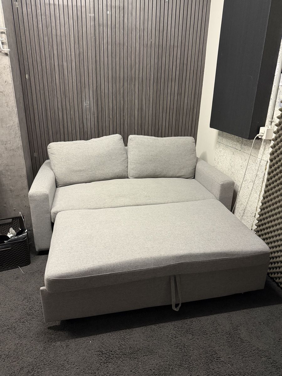 Divani: Ausfahrbares Sofa – Usato da Bülach venduto da isa_5ryp 1