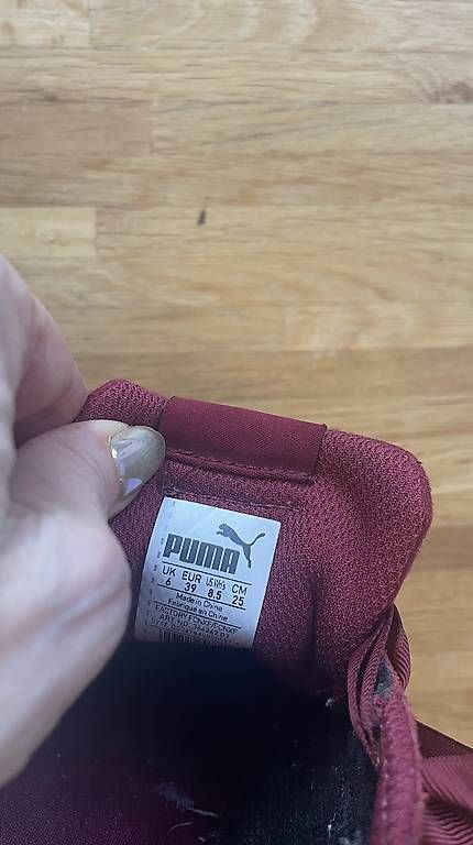 Scarpe da donna: Baskets Puma Vikky, taille 39 – Usato da Troinex venduto da NadineUK 3