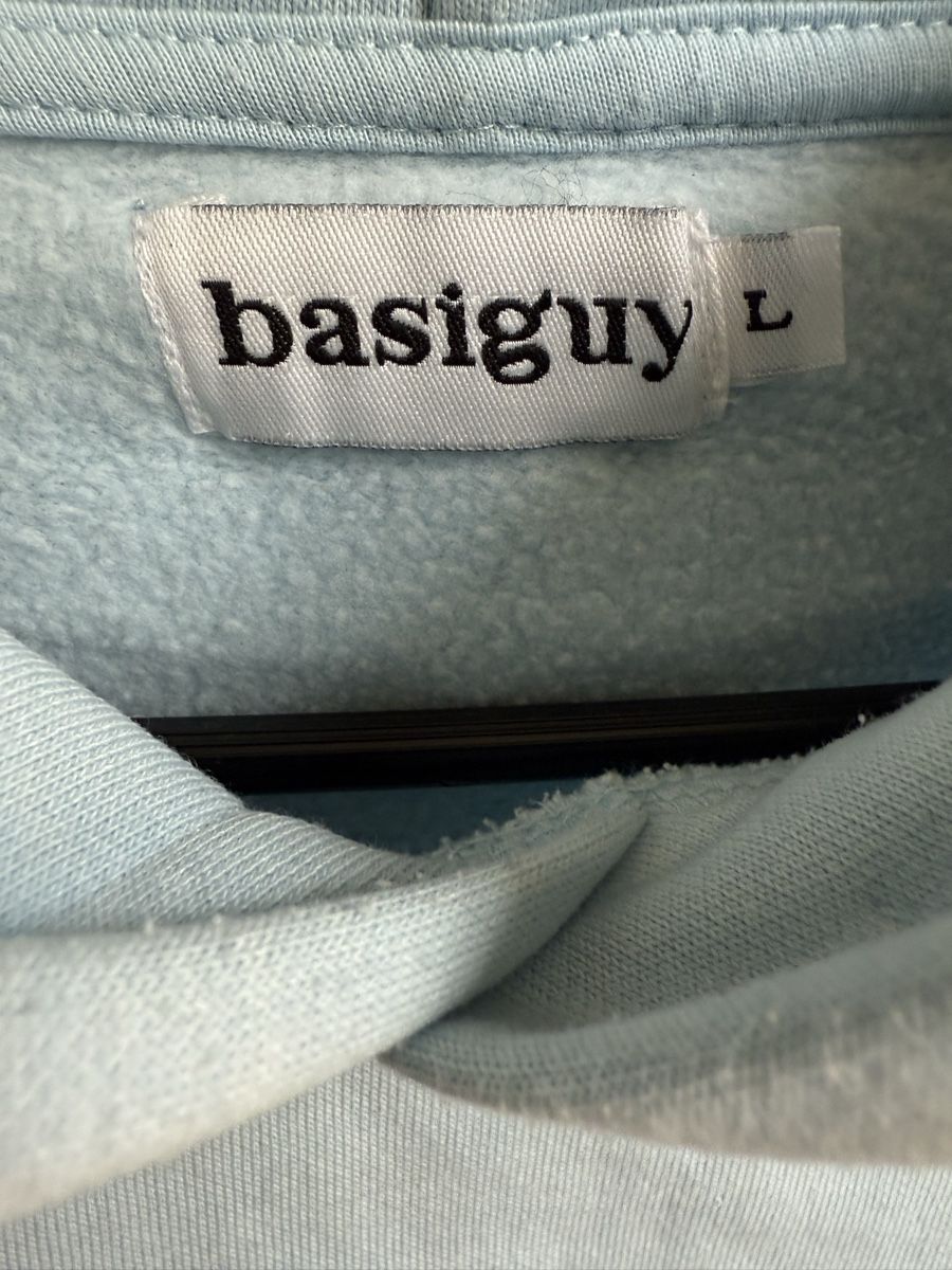 Maglioni & Felpe: Sweat à capuche bleu clair Basiguy, t.L/40 – Usato da Tavannes venduto da Thriftshop 2