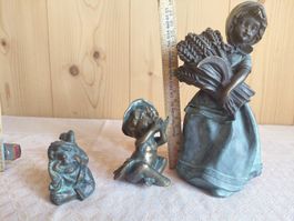 Bronze Figuren Set 3 Stück. mit Mädchen und Zwergen 