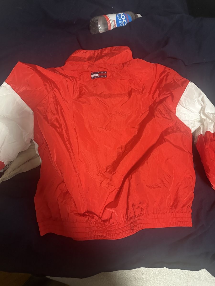 Tommy Hilfiger Giacche: Tommy Hilfiger x Coca cola Jacket – Nuovo (secondo la descrizione) da Ittigen venduto da kat_l7tm 2