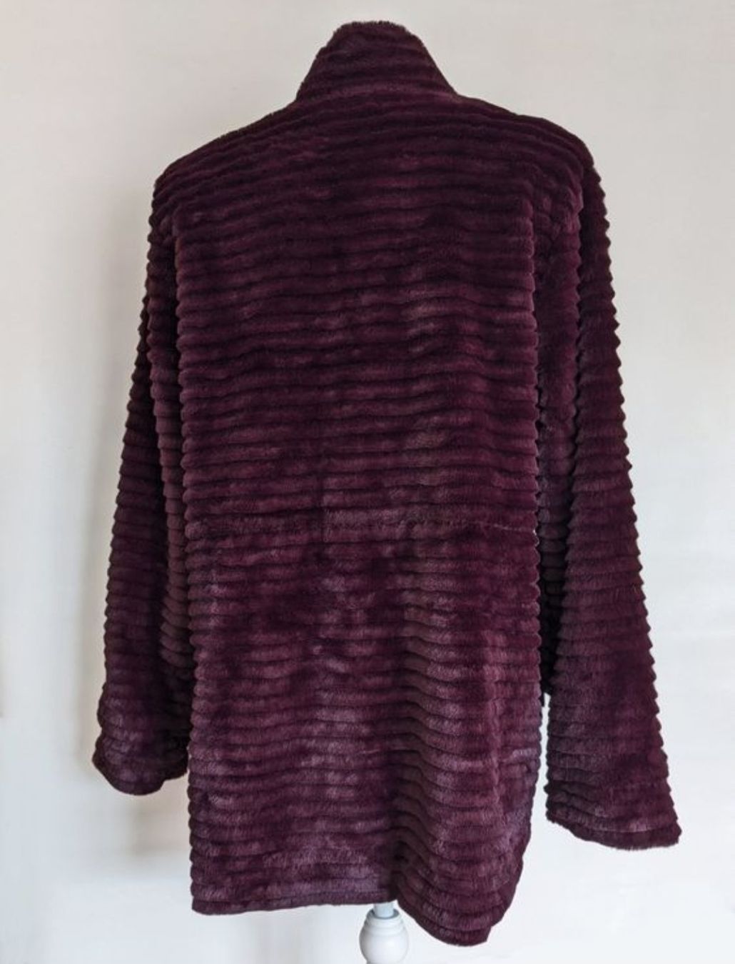 Cappotti: Mantel Gr. 42 (neu) – Nuovo e nell'imballaggio originale da Zürich venduto da diekorni4 1